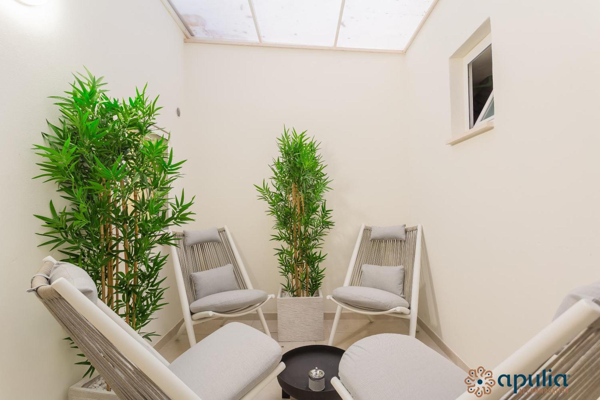 Zema Home By Apulia Accommodation Bari Exterior foto