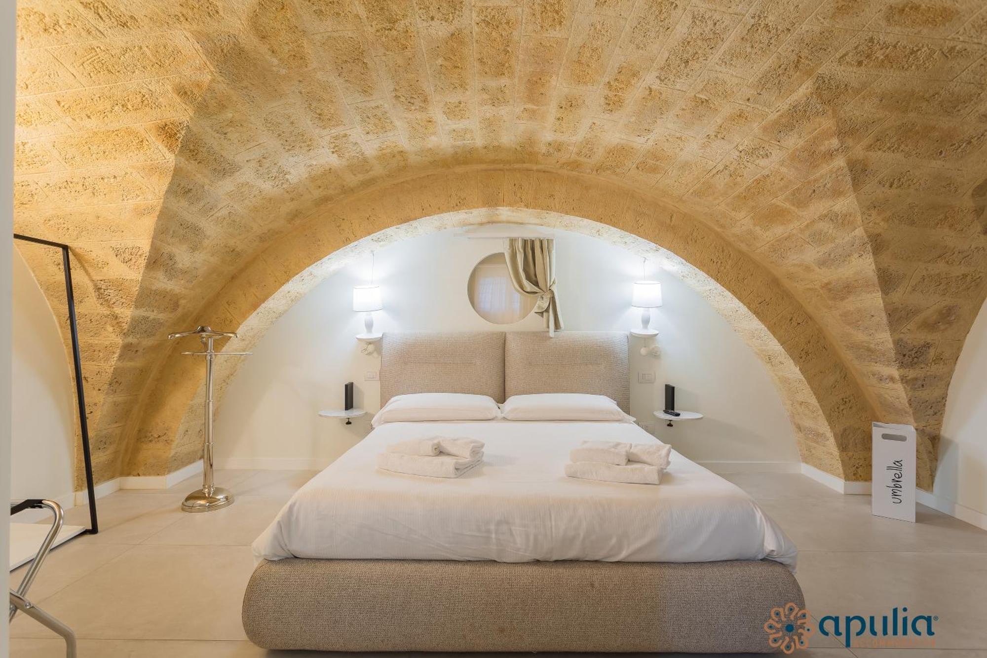 Zema Home By Apulia Accommodation Bari Exterior foto